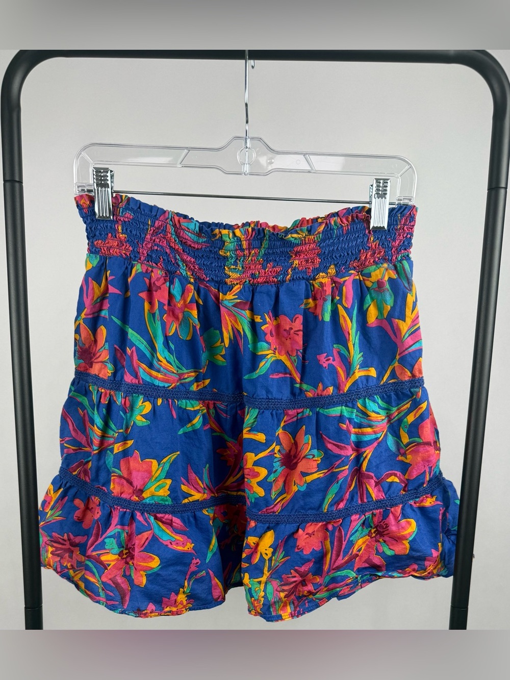 J.Crew Floral Tiered Mini Skirt M Smocked Waist Blue Pink Tropical Cotton Boho - Picture 3 of 6
